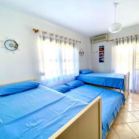 Best Location Beach Apt Golem * Golem (Tirana)